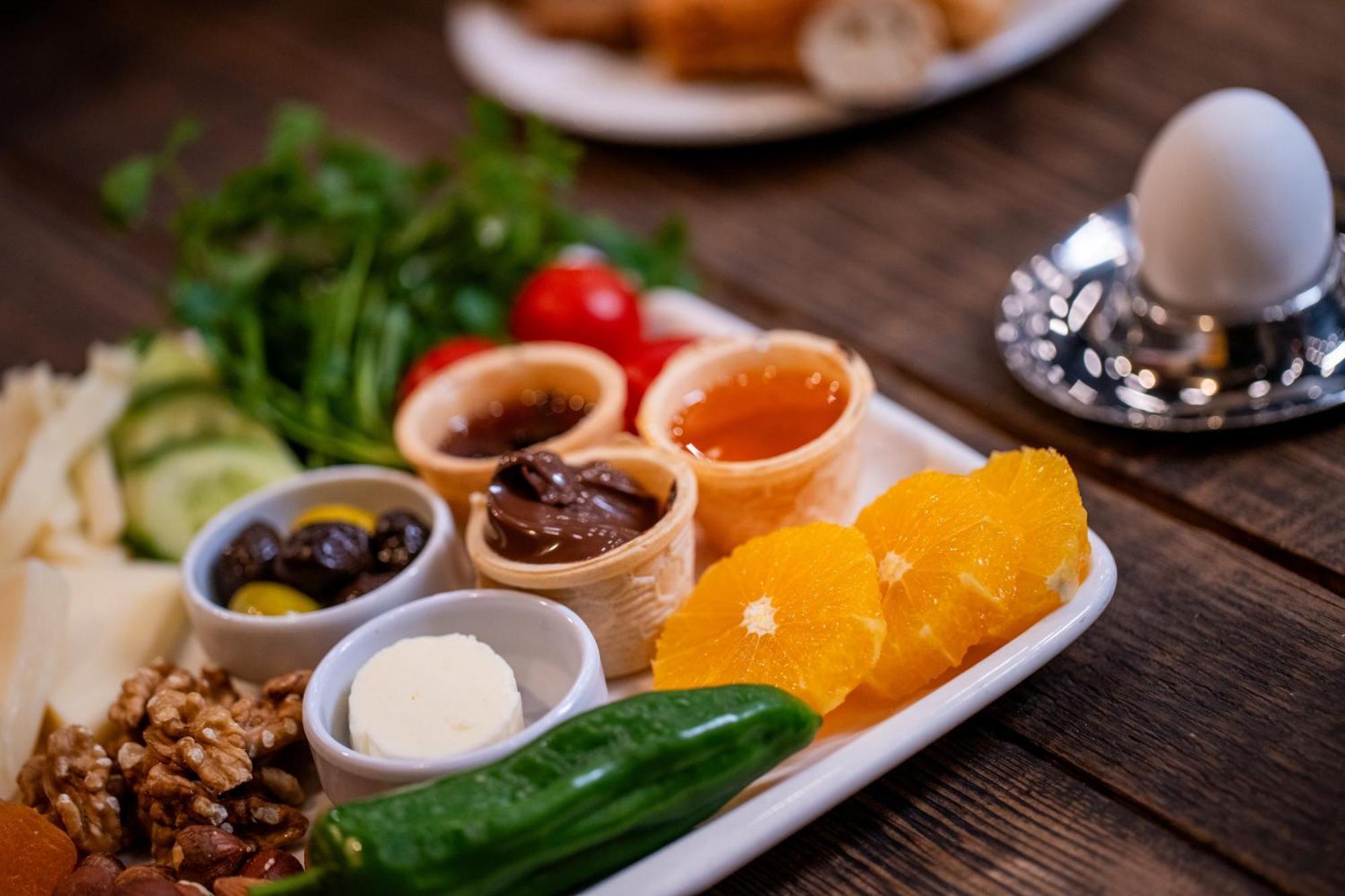 Hay Hotel Alsancak อิซมีร์ ภายนอก รูปภาพ