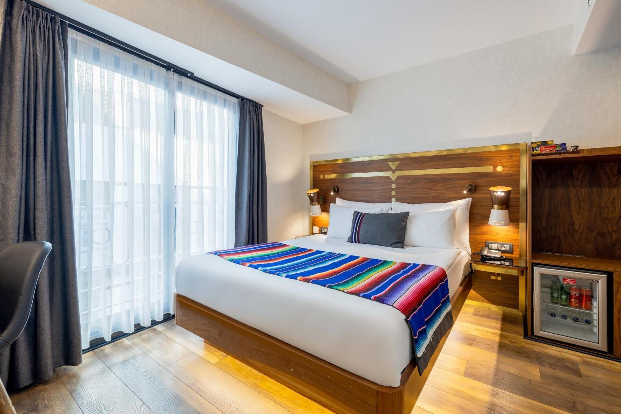 Hay Hotel Alsancak อิซมีร์ ภายนอก รูปภาพ